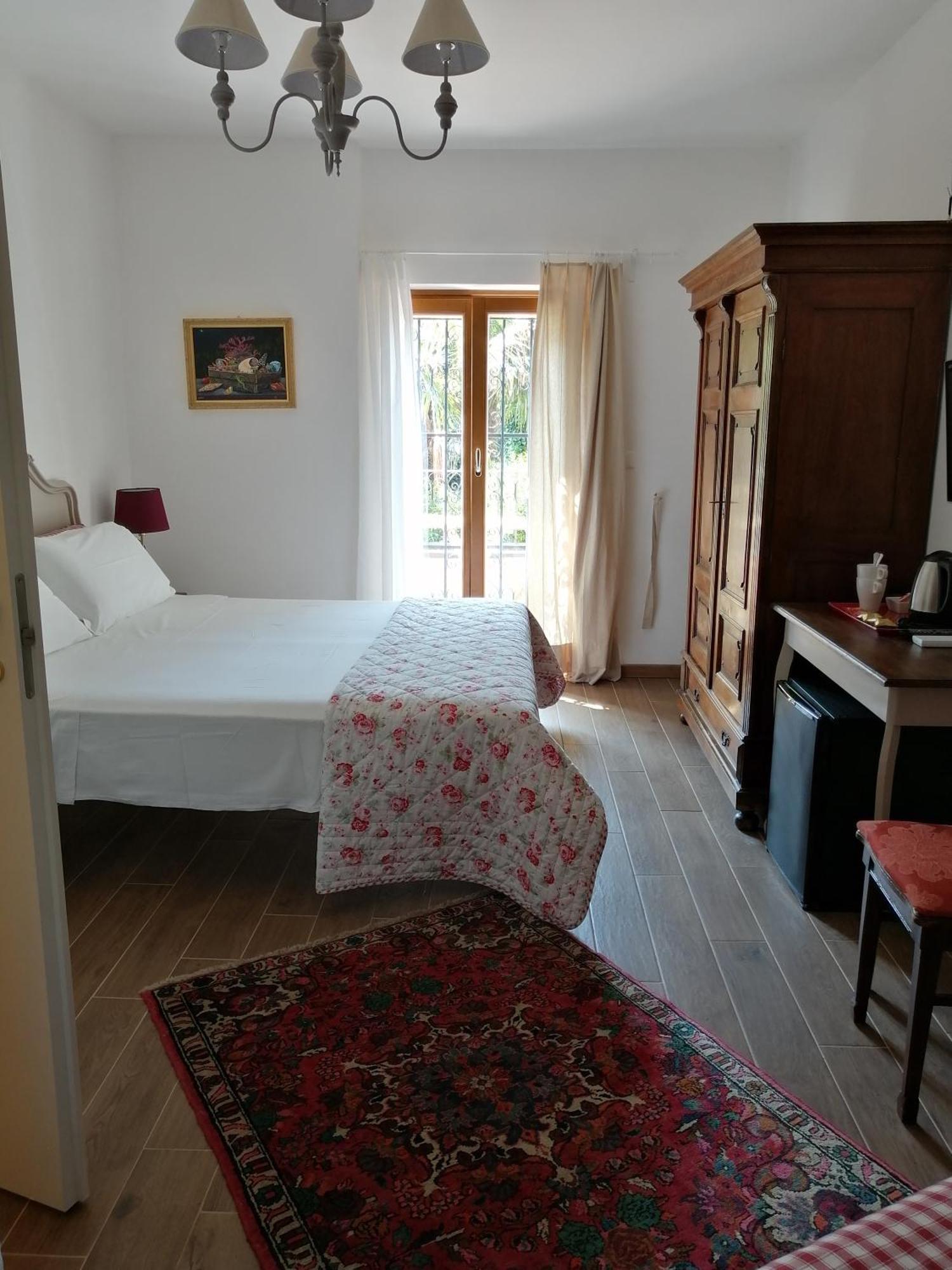 Al Rustico Hotell Torbole Sul Garda Exteriör bild