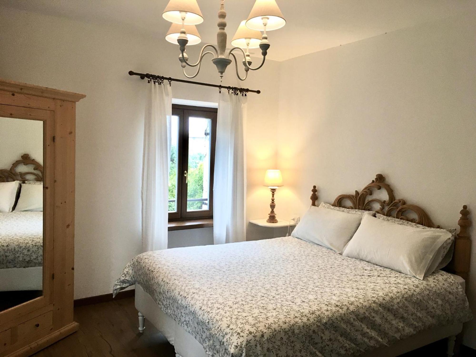 Al Rustico Hotell Torbole Sul Garda Exteriör bild